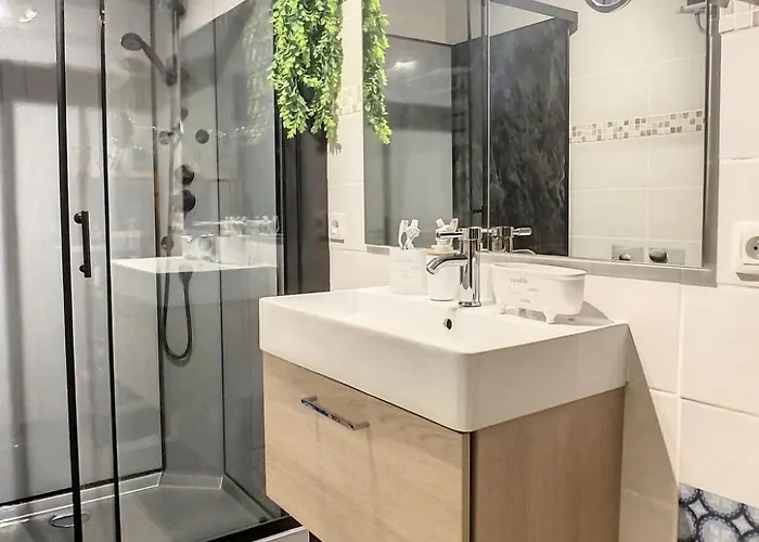 Clem By Interhome * Saint-Raphaël