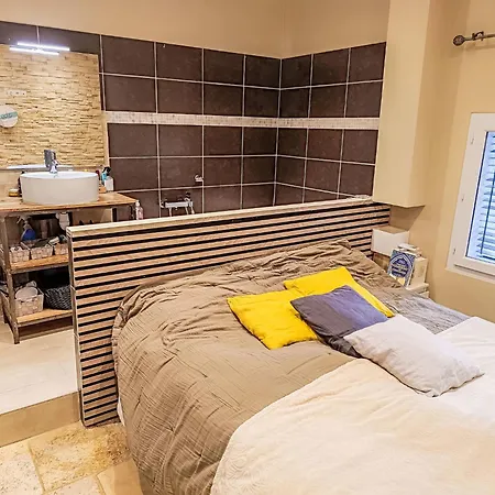 Clem By Interhome * Saint-Raphael (Var)