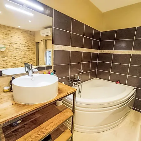 Holiday home Clem By Interhome Saint-Raphael (Var)