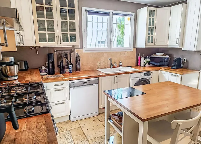 Clem By Interhome Ferienhaus Saint-Raphaël